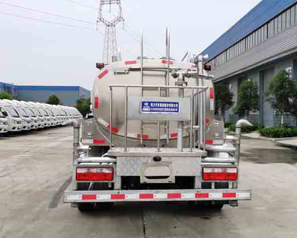 东风凯普特纯电动洒水车 5m3