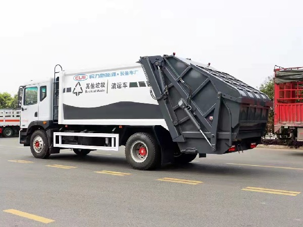 东风D9压缩垃圾车 12m³